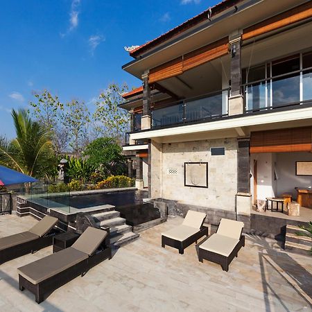 Winy-Villa Lovina エクステリア 写真